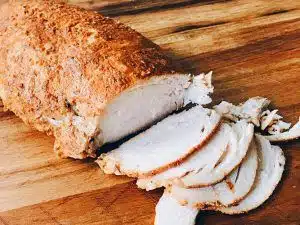 fiambre de pollo con especias cajún